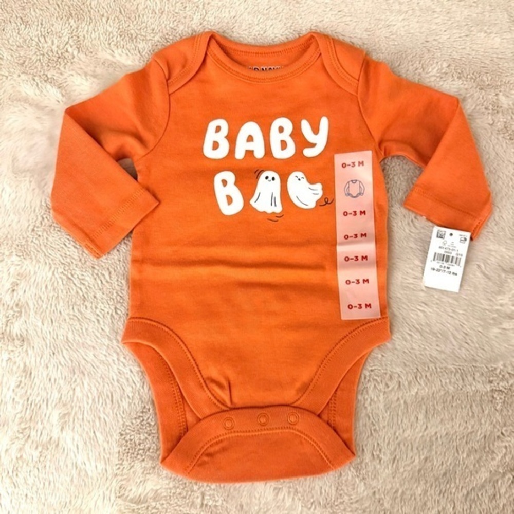 NWT Old Navy Baby Boo orange long sleeve onesie Tshirt